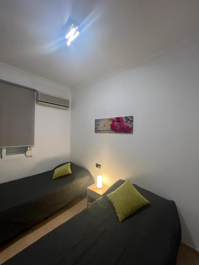 Calle Mora De Rubielos With Free Private Underground Parking Valencia Exterior photo